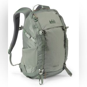 REI - Trail 25L Backpack